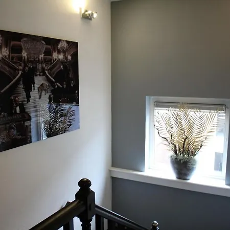 Restaurant De Jonge Heertjes Hotel 3*