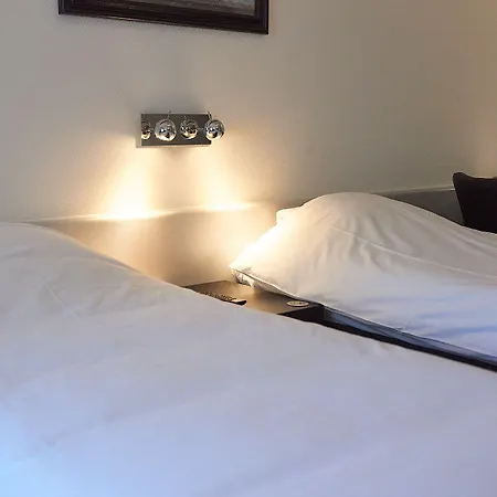 Hotel Restaurant De Jonge Heertjes