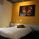 レストラン デ ヨング ヒアチェス 3* アールスメール