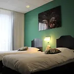 レストラン デ ヨング ヒアチェス アールスメール