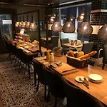 ホテル レストラン デ ヨング ヒアチェス アールスメール