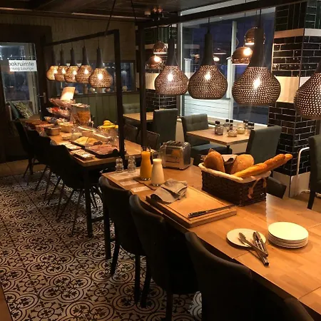 Отель Restaurant De Jonge Heertjes Алсмер